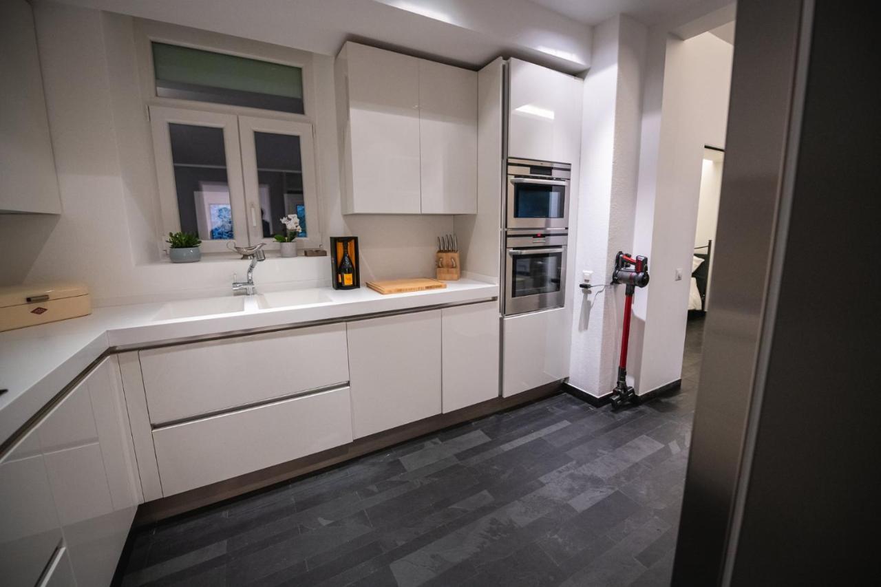V Apartments Μπελλιντσόνα Εξωτερικό φωτογραφία