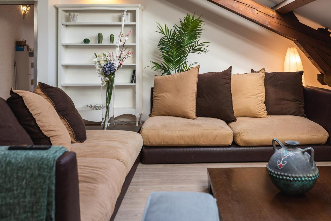 V Apartments Μπελλιντσόνα Εξωτερικό φωτογραφία
