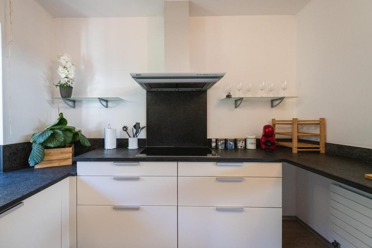 V Apartments Μπελλιντσόνα Εξωτερικό φωτογραφία